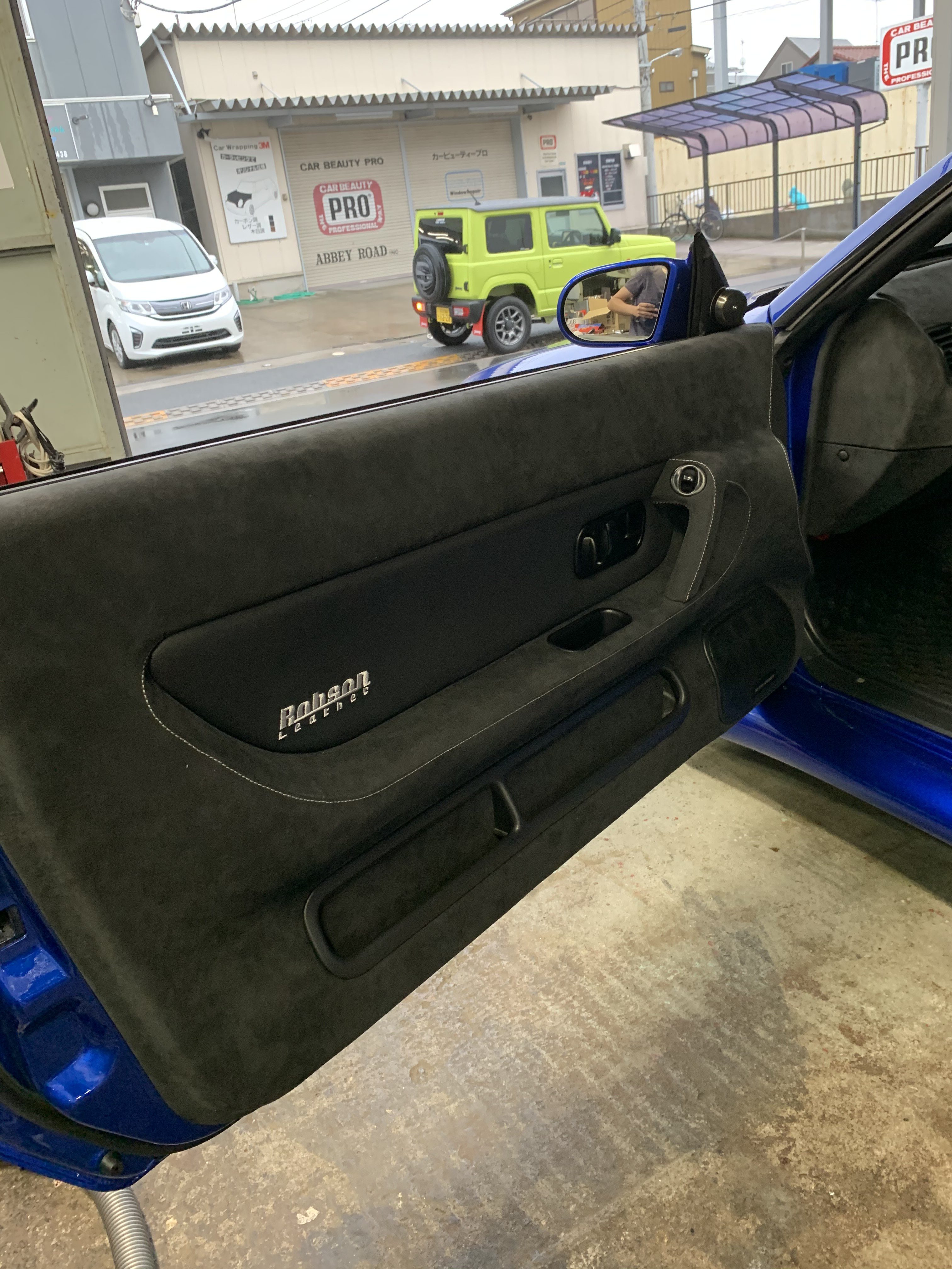 Gt R32 Bnr32 コノリーレザーシート 内張り張替え 本革シート張替え ロブソンレザー Robson Leather Gt R32 Bnr32 コノリーレザーシート 内張り張替え 本革シート張替え ロブソンレザー Robson Leather