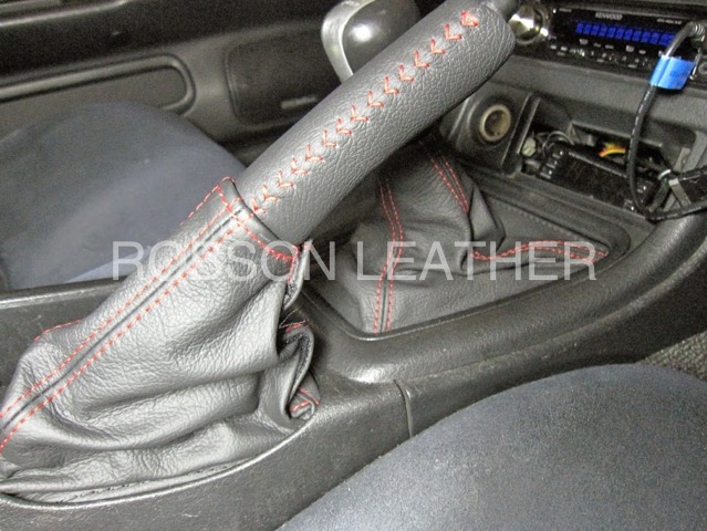 日産 スカイライン GTR32 純正ステアリングの本革張り替え | 本革ステアリング張替え実例｜ロブソンレザー（robon leather)
