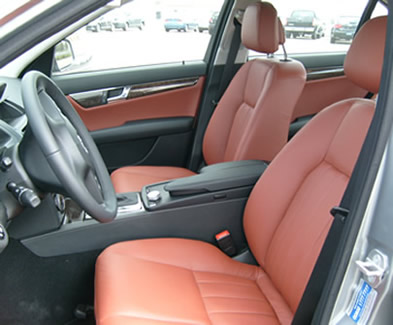ベンツ Cクラス(W204)の本革シート張り替え