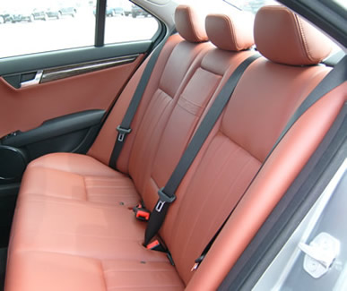 ベンツ Cクラス(W204)の本革シート張り替え